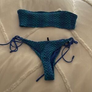 Triangl Strapless Crochet